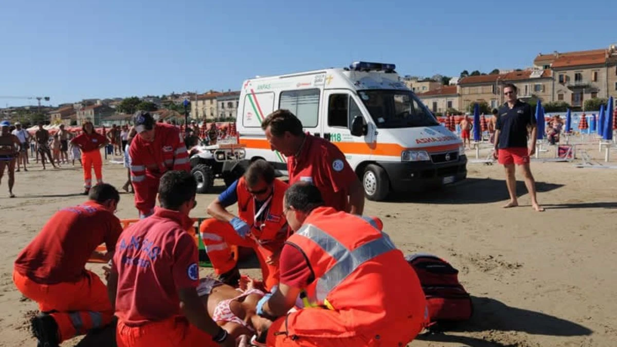Spiaggia di Quercianella, immagine di repertorio