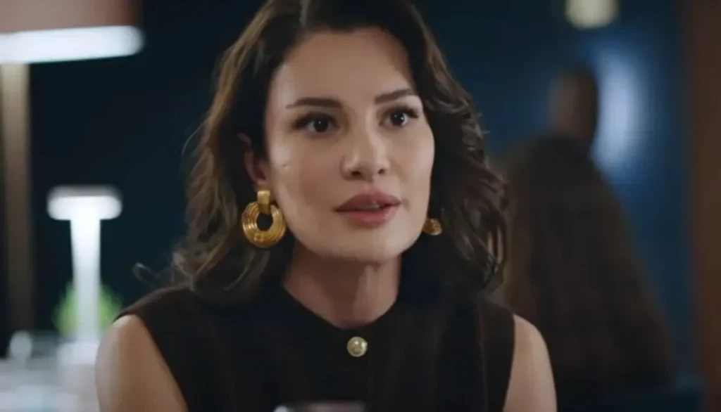 Ritratto di Ece Irtem, attrice turca