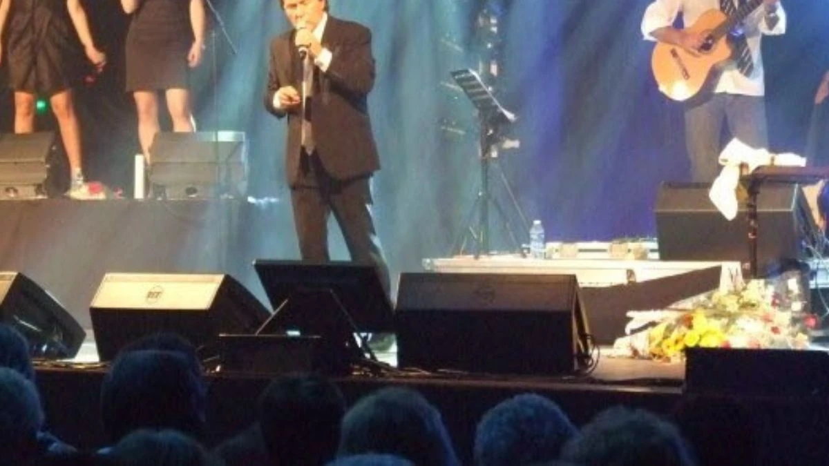Frank Michael durante un concerto