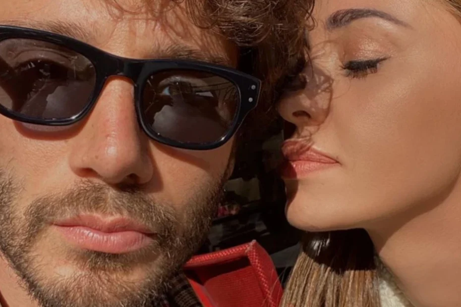 "Non si nascondono più". Belen e Stefano, la notizia tanto attesa viene fuori