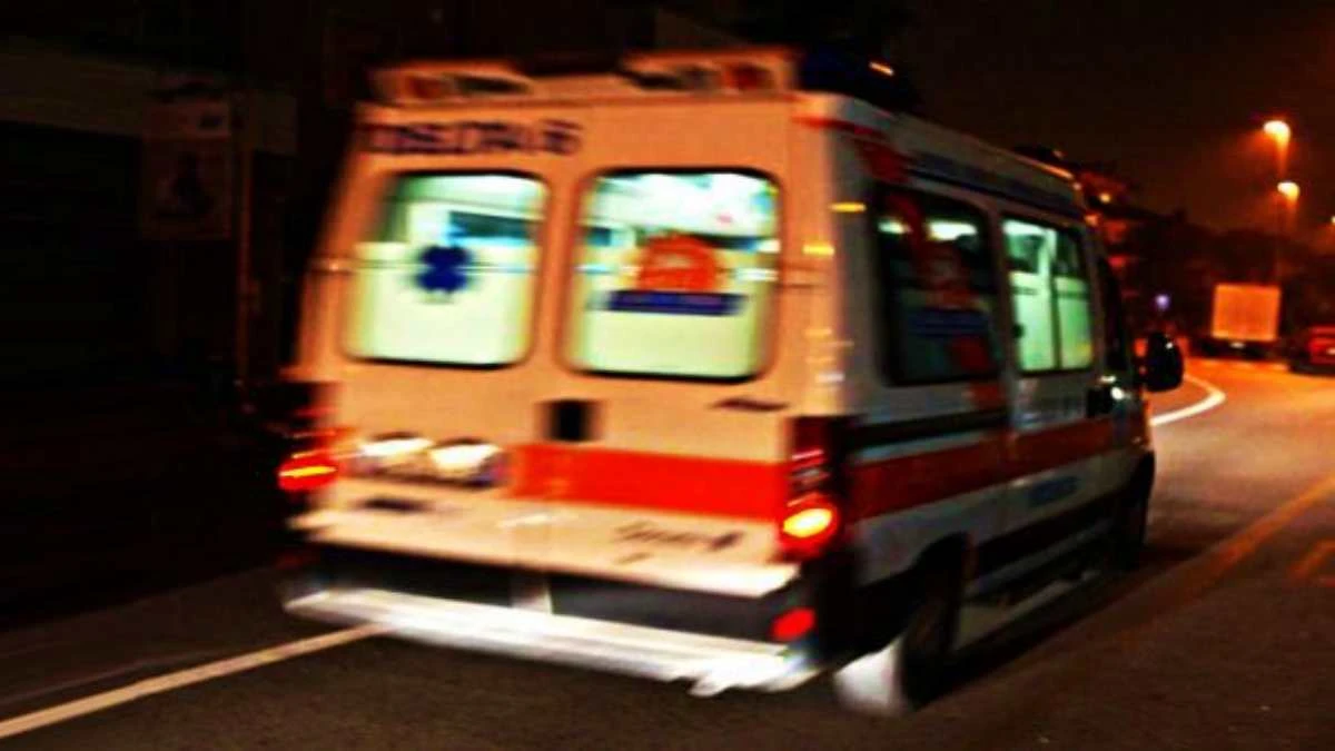 Ambulanza in servizio notturno