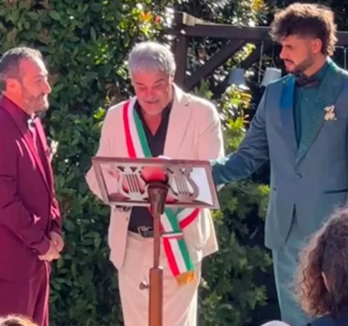 Ospiti e momento della cerimonia di unione civile