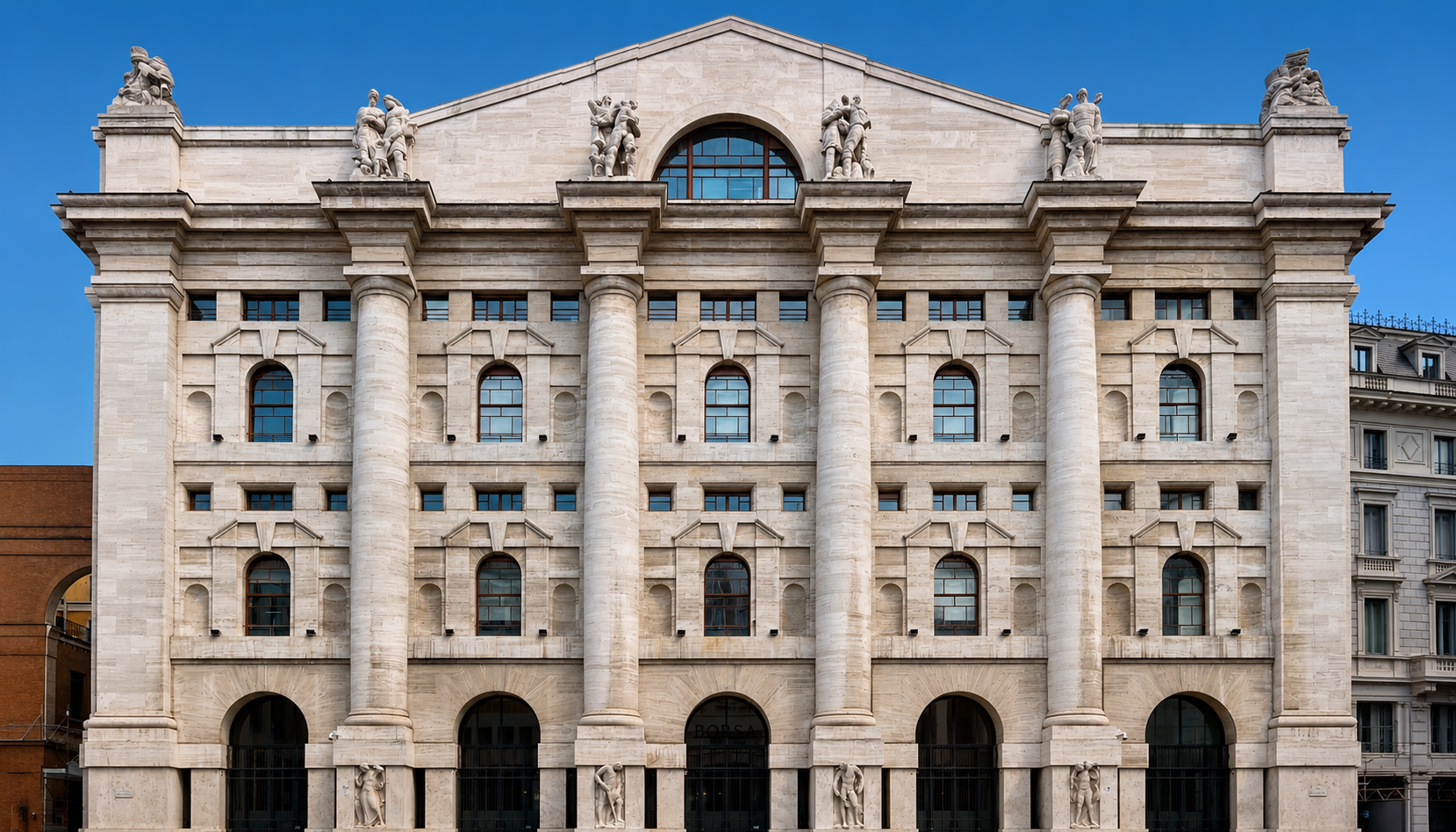 Mps rilancia contro Intesa: doppia offerta da 34 miliardi e maxi dividendo ai soci