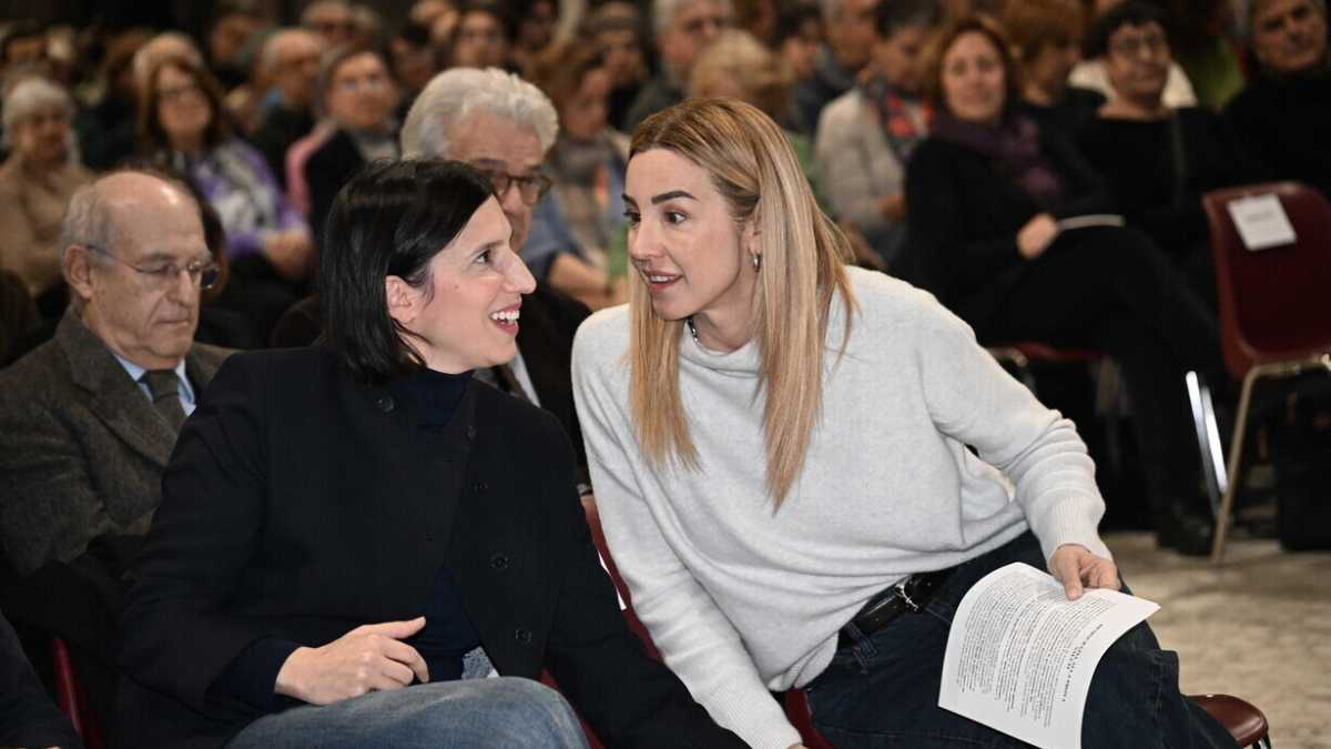 “Chi guiderà la sinistra alle elezioni”. Sondaggi, clamoroso: gli italiani hanno scelto lo sfidante di Giorgia Meloni
