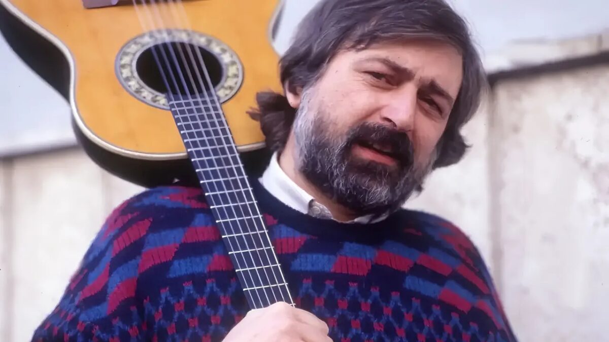 paragone ricorda guccini