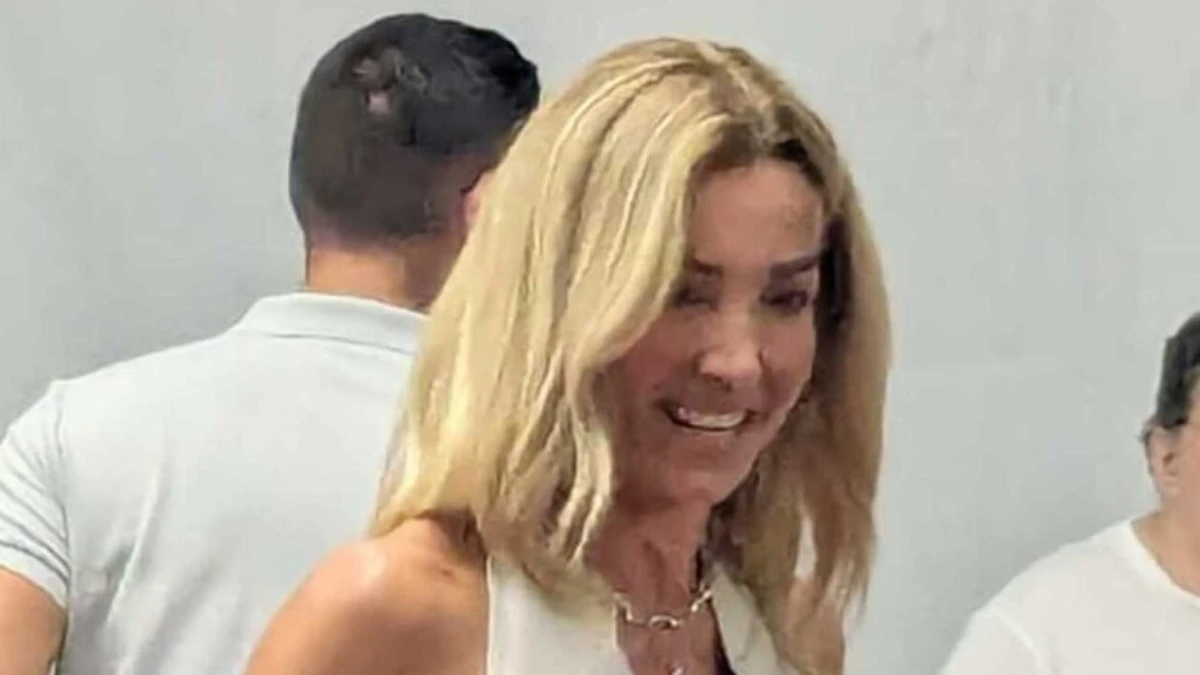 “Alla festa loro…”. Terremoto nel Pd, Silvia Salis beccata così: scoppia la bufera